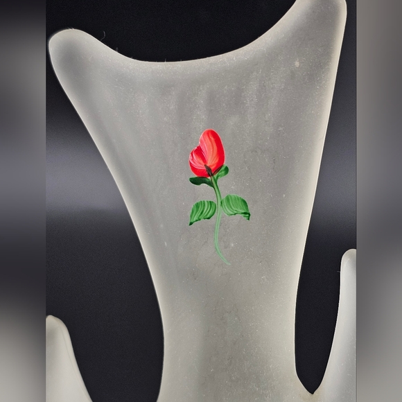 L.E. Smith Frosted Satin Bird Dove Glass Figurine Sculpture Hand Painted Flowers - Picture 8 of 8